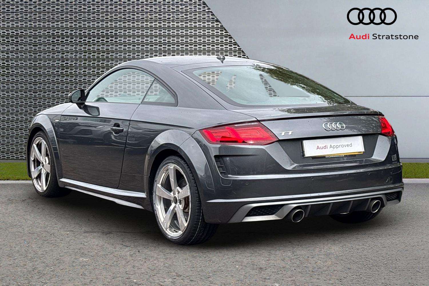 Used Audi TT 2022 for sale - 76156183: Photo 3