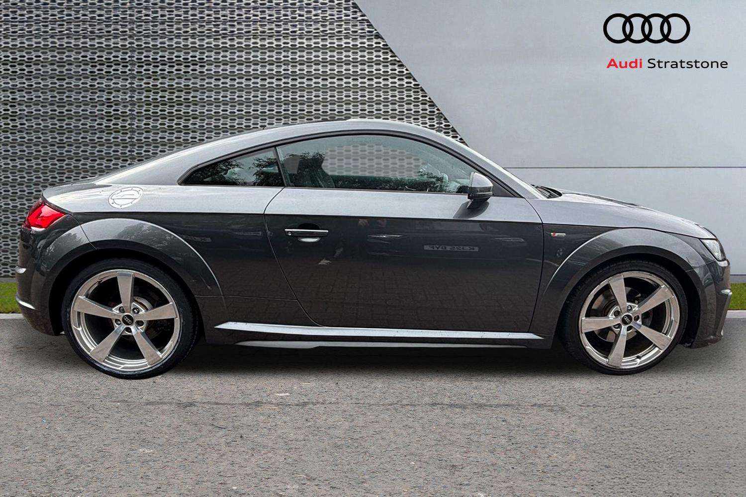 Used Audi TT 2022 for sale - 76156183: Photo 4