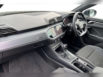 Used Audi Q3 2022 for sale - 78507052: Photo