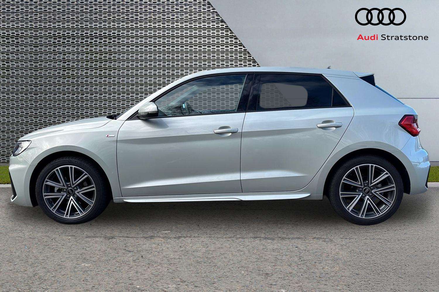 Used Audi A1 2025 for sale - 77827370: Photo 8