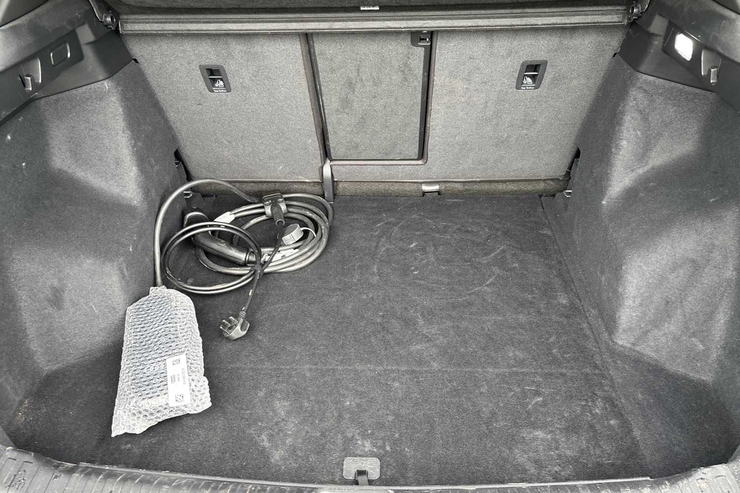 Used Audi Q4 e-tron 2024 for sale - 76610576: Photo 11