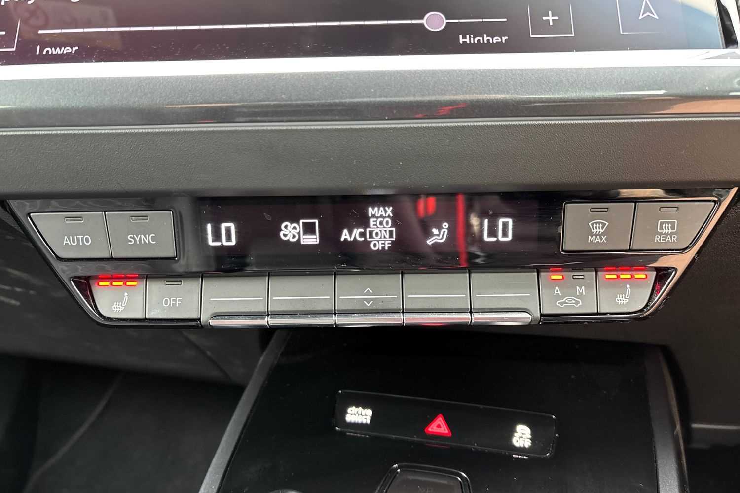 Used Audi Q4 e-tron 2024 for sale - 76610576: Photo 34