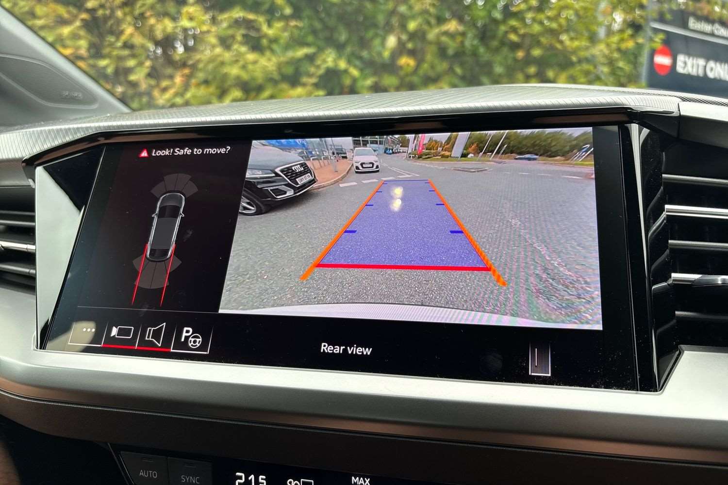 Used Audi Q4 e-tron 2024 for sale - 76459944: Photo 26