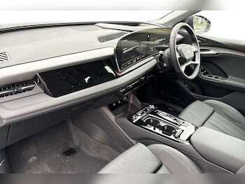 Used Audi Q6 e-tron 2025 for sale - 78322031: Photo