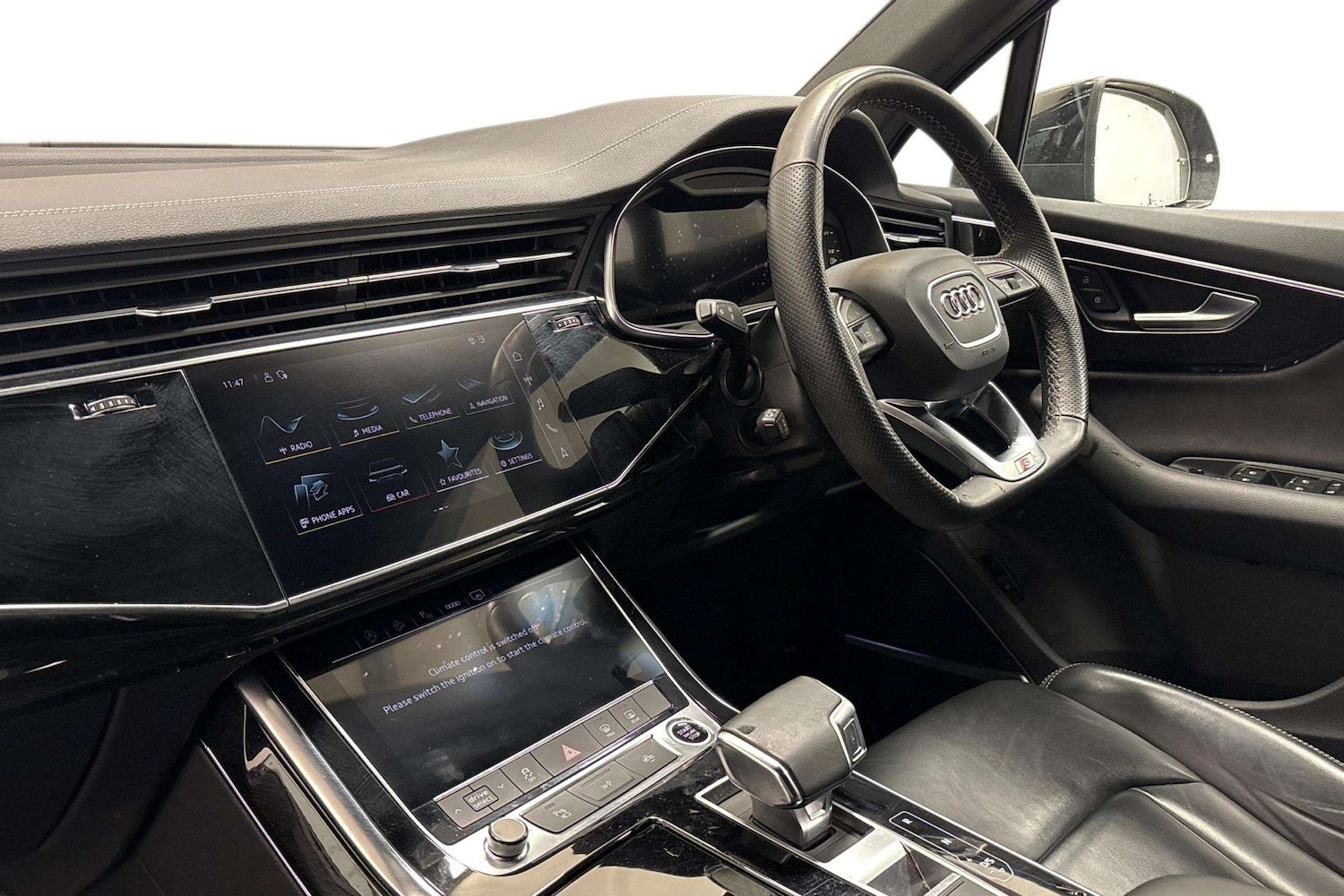 Used Audi Q7 2022 for sale - 77270283: Photo 2