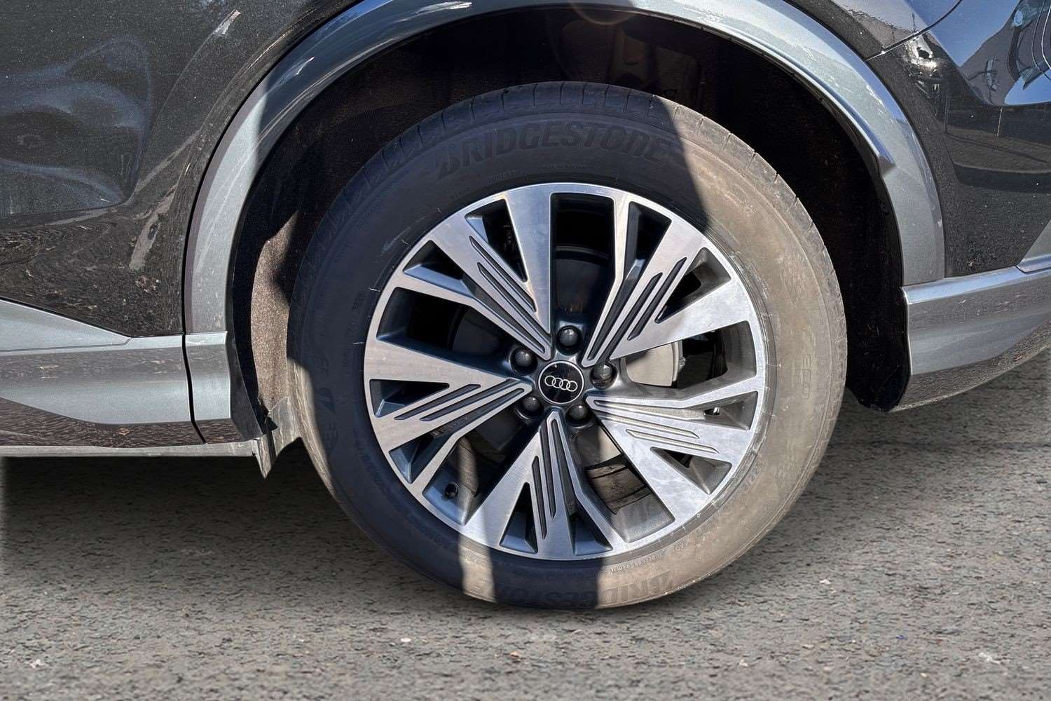 Used Audi Q4 e-tron 2025 for sale - 76610475: Photo 10