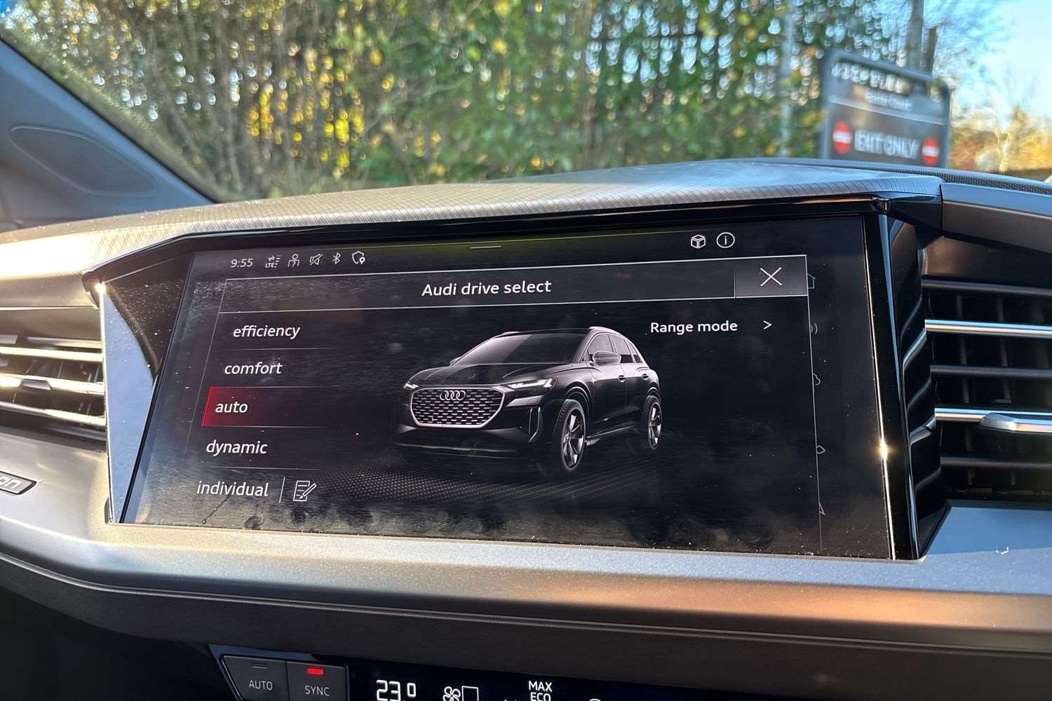 Used Audi Q4 e-tron 2025 for sale - 76610475: Photo 30