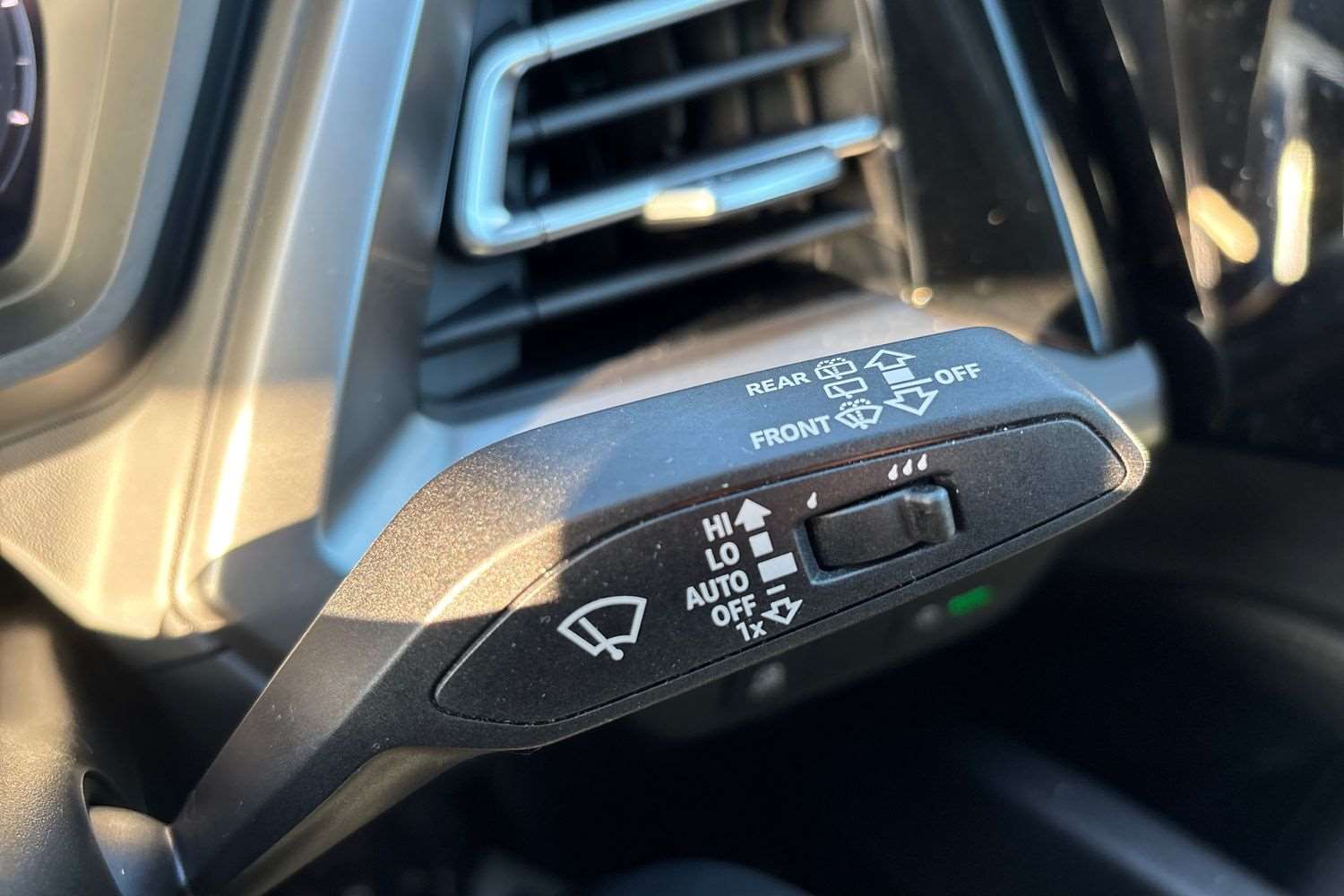 Used Audi Q4 e-tron 2025 for sale - 76610475: Photo 33