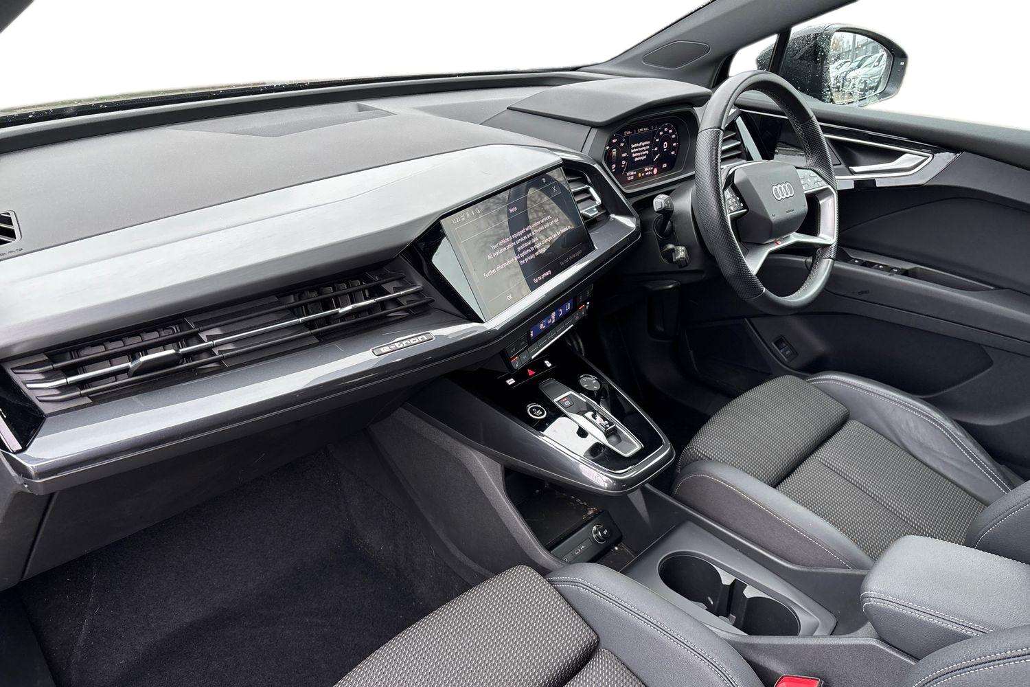 Used Audi Q4 e-tron 2022 for sale - 77458561: Photo 2