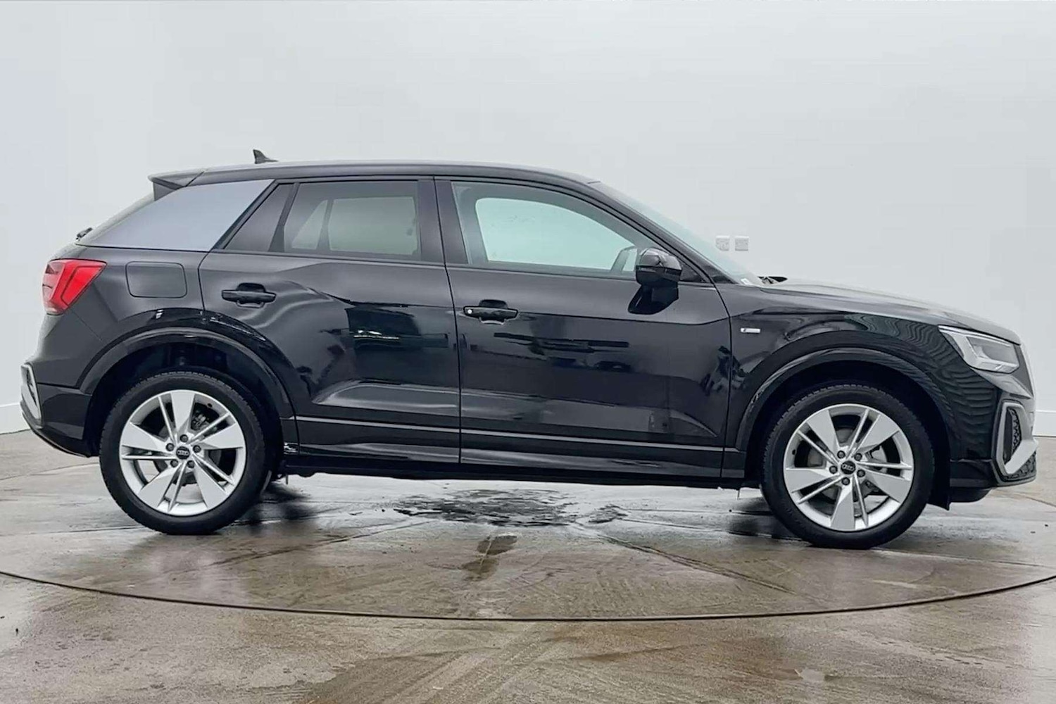 Used Audi Q2 2025 for sale - 77373687: Photo 4