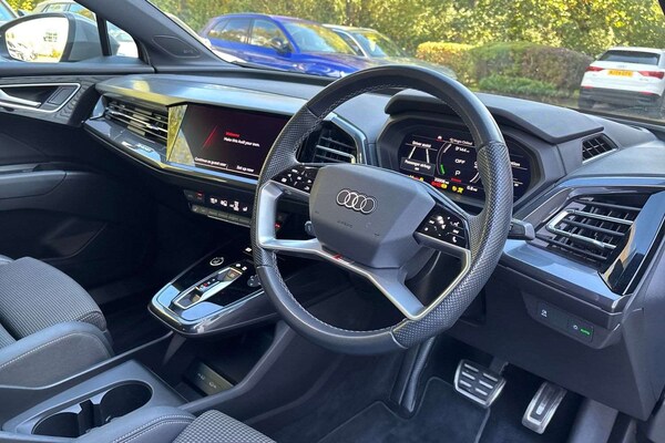 Used Audi Q4 e-tron 2022 for sale - 76272196: Photo 6