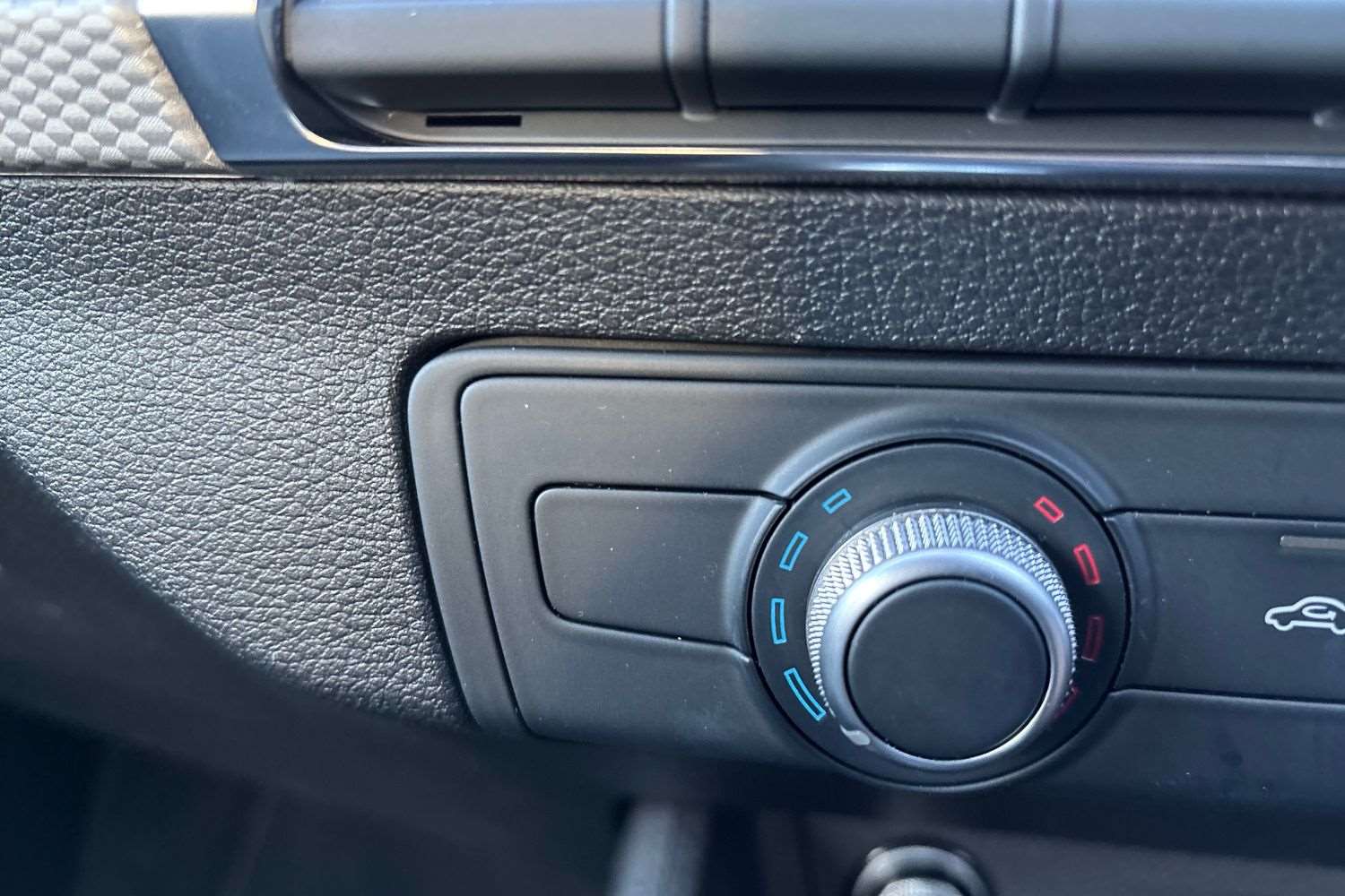 Used Audi Q2 for sale - 77414852: Photo 28