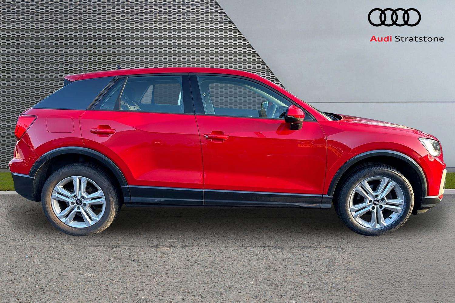 Used Audi Q2 for sale - 77414852: Photo 4