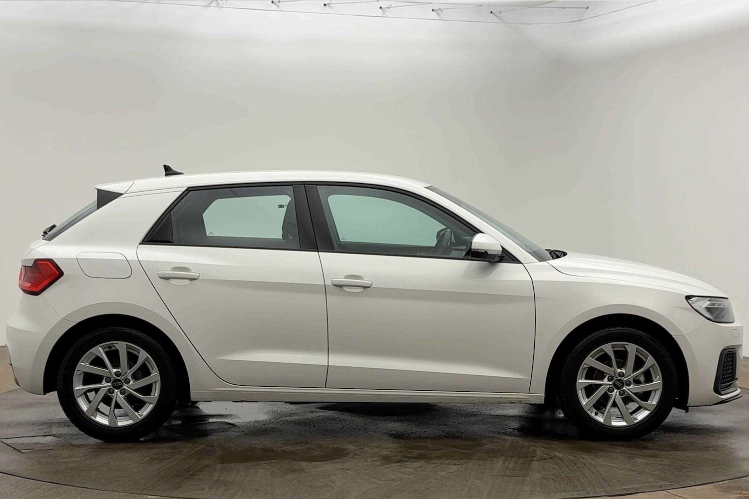 Used Audi A1 2023 for sale - 77270300: Photo 4