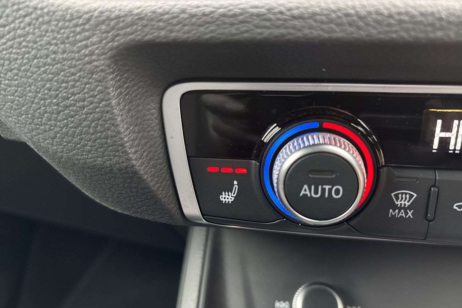 Used Audi Q3 2022 for sale - 77741073: Photo 28