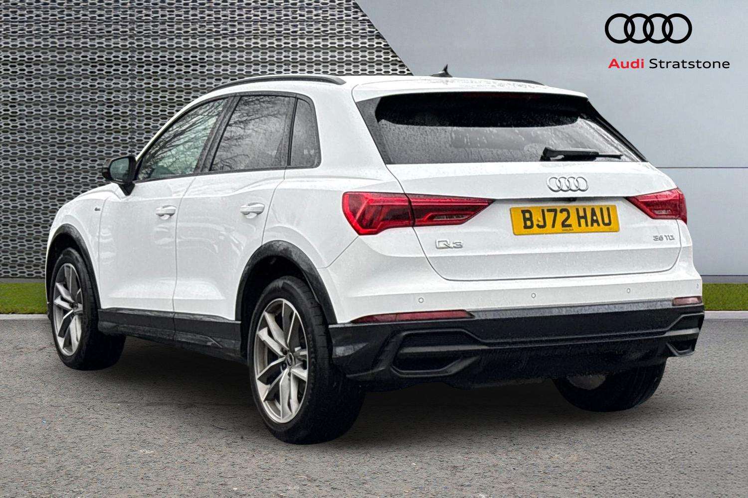 Used Audi Q3 2022 for sale - 77741073: Photo 3