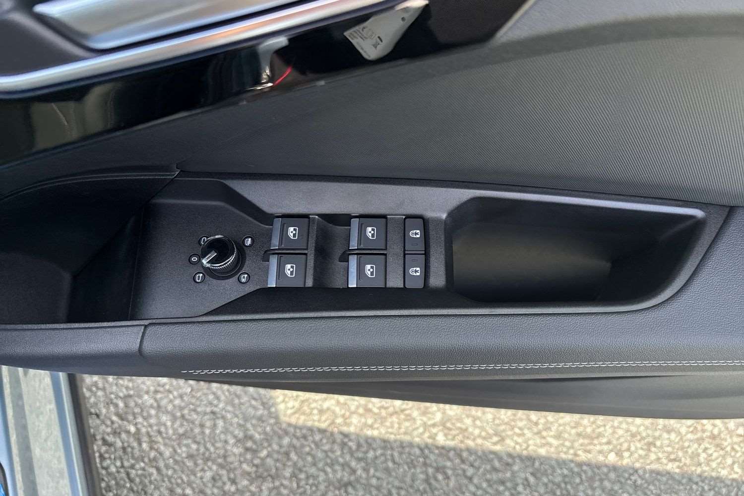 Used Audi Q4 e-tron 2025 for sale - 76435731: Photo 21