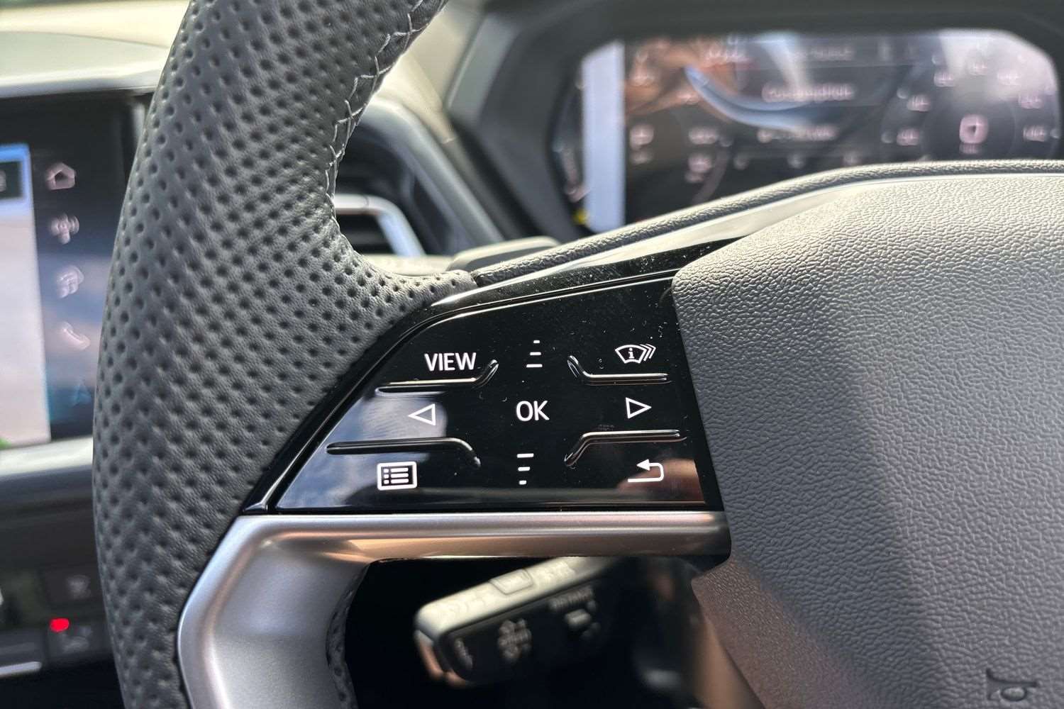 Used Audi Q4 e-tron 2025 for sale - 76435731: Photo 29