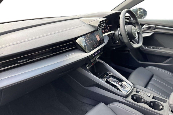 Used Audi A3 2025 for sale - 76015983: Photo 2