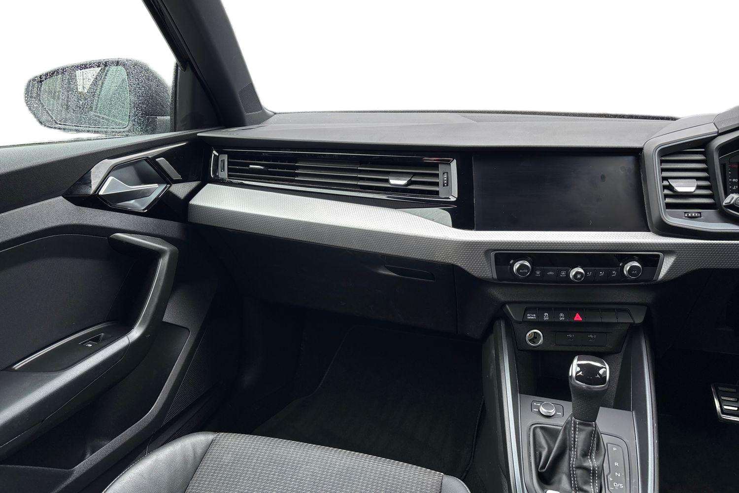 Used Audi A1 2023 for sale - 77772238: Photo 19