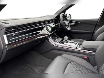 Used Audi Q7 2025 for sale - 75710844: Photo