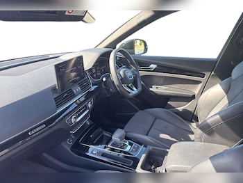 Used Audi Q5 2024 for sale - 79455802: Photo
