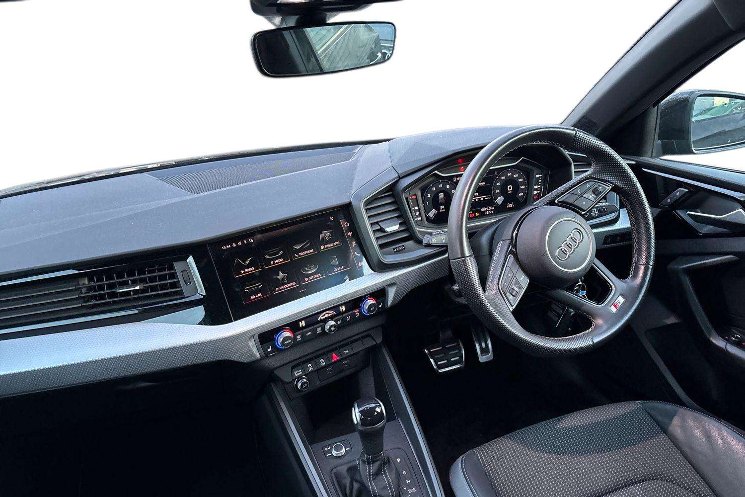 Used Audi A1 2022 for sale - 76978682: Photo 2