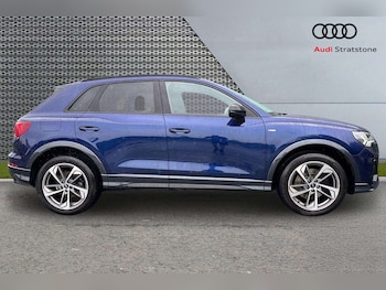 Used Audi Q3 2023 for sale - 78893357: Photo