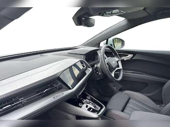 Used Audi Q4 e-tron 2025 for sale - 79702467: Photo