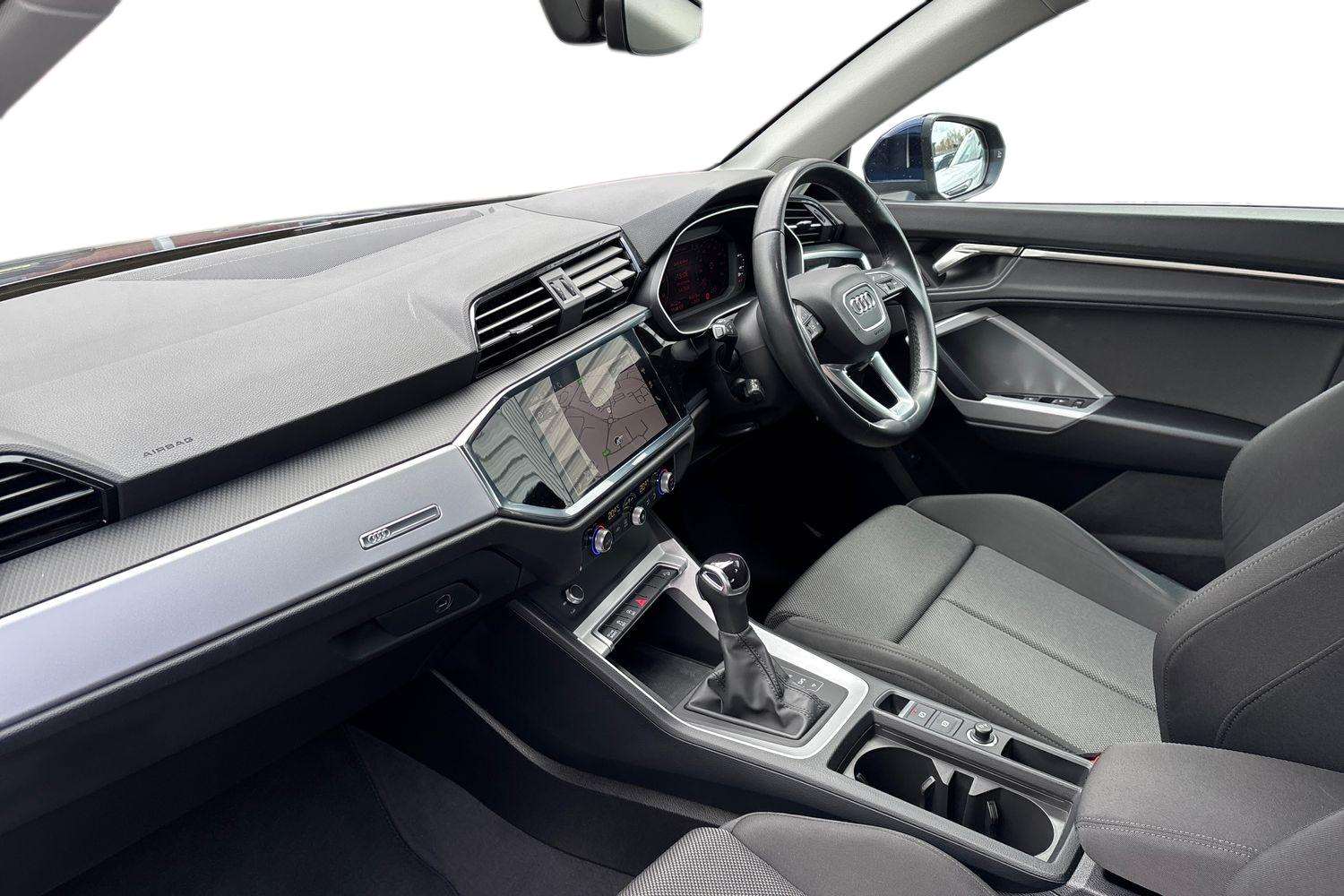 Used Audi Q3 2023 for sale - 78104890: Photo 2