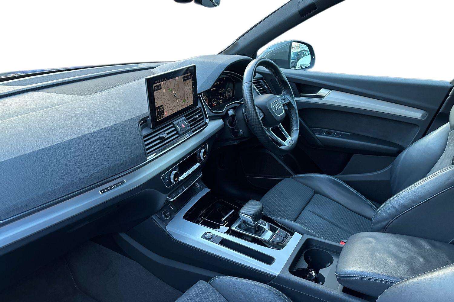 Used Audi Q5 2023 for sale - 77134974: Photo 2