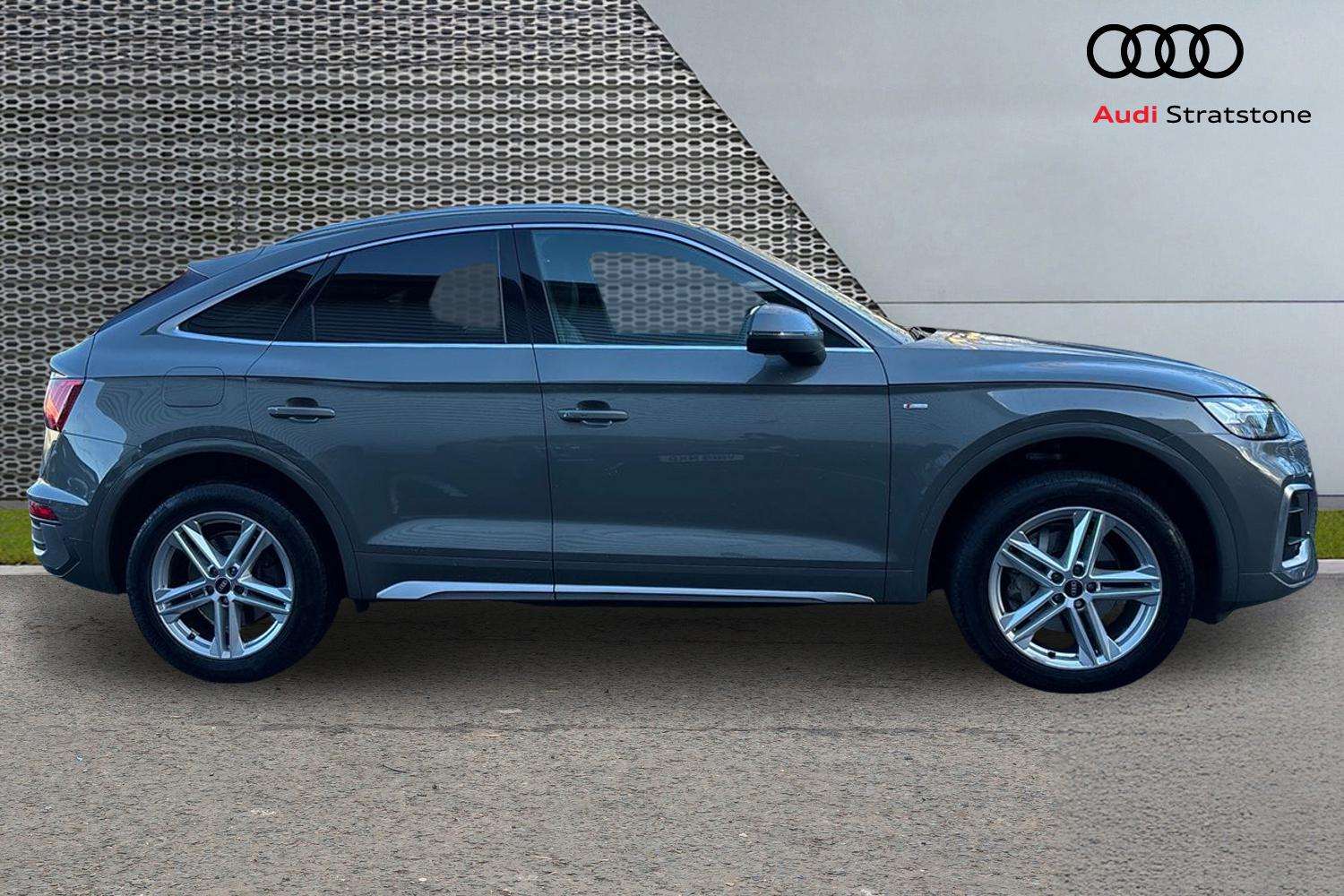 Used Audi Q5 2023 for sale - 77134974: Photo 4