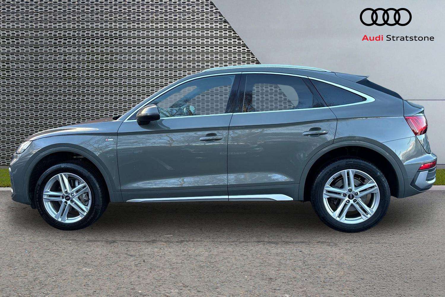 Used Audi Q5 2023 for sale - 77134974: Photo 8