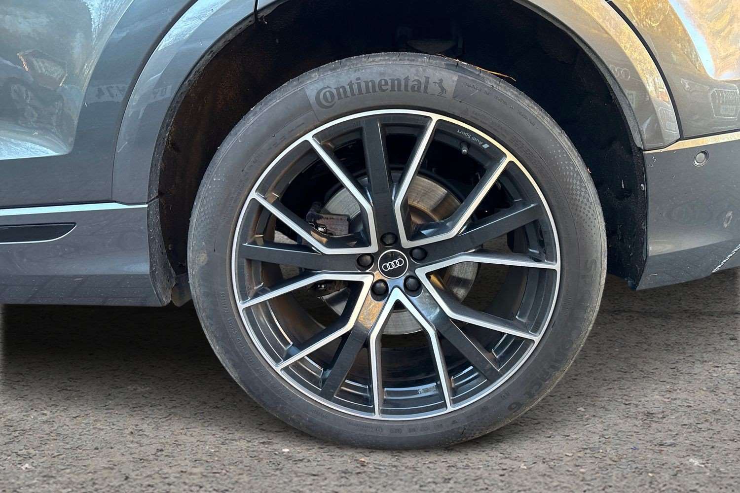 Used Audi Q8 2021 for sale - 76610707: Photo 11