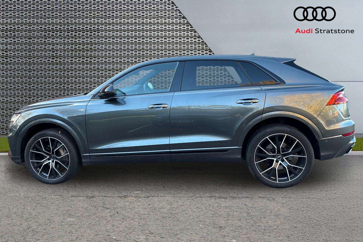 Used Audi Q8 2021 for sale - 76610707: Photo 8