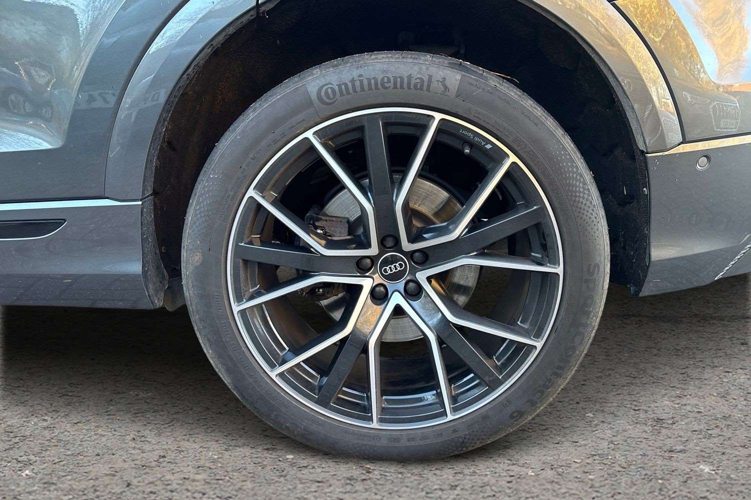 Used Audi Q8 2021 for sale - 76610707: Photo 9