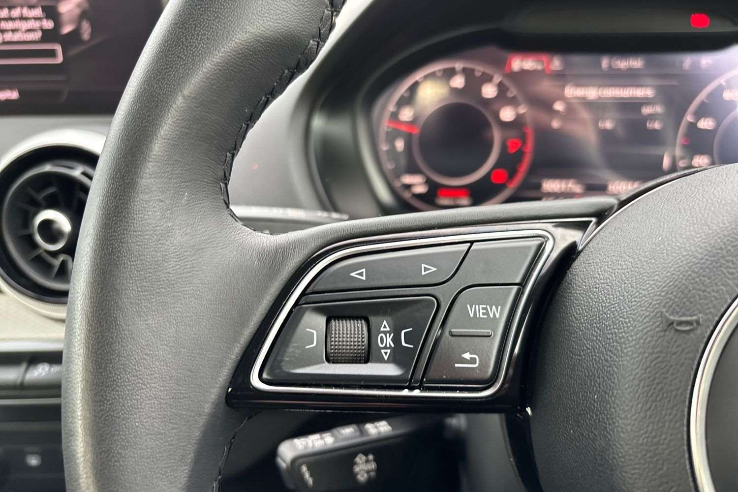 Used Audi Q2 2023 for sale - 77726660: Photo 16