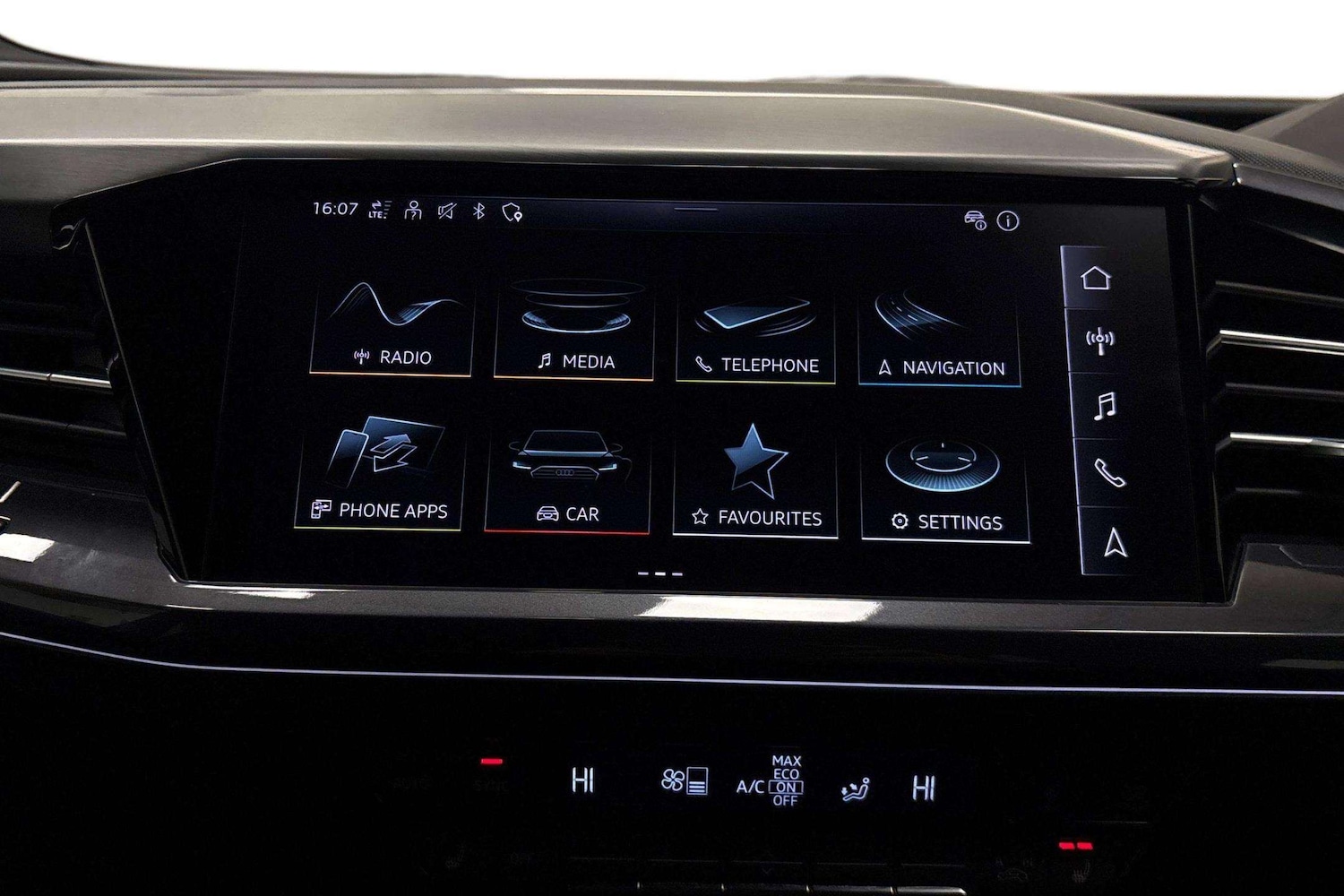 Used Audi Q4 e-tron 2022 for sale - 77270245: Photo 8