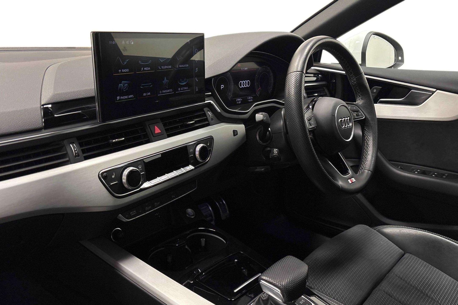 Used Audi A5 2022 for sale - 77270138: Photo 2