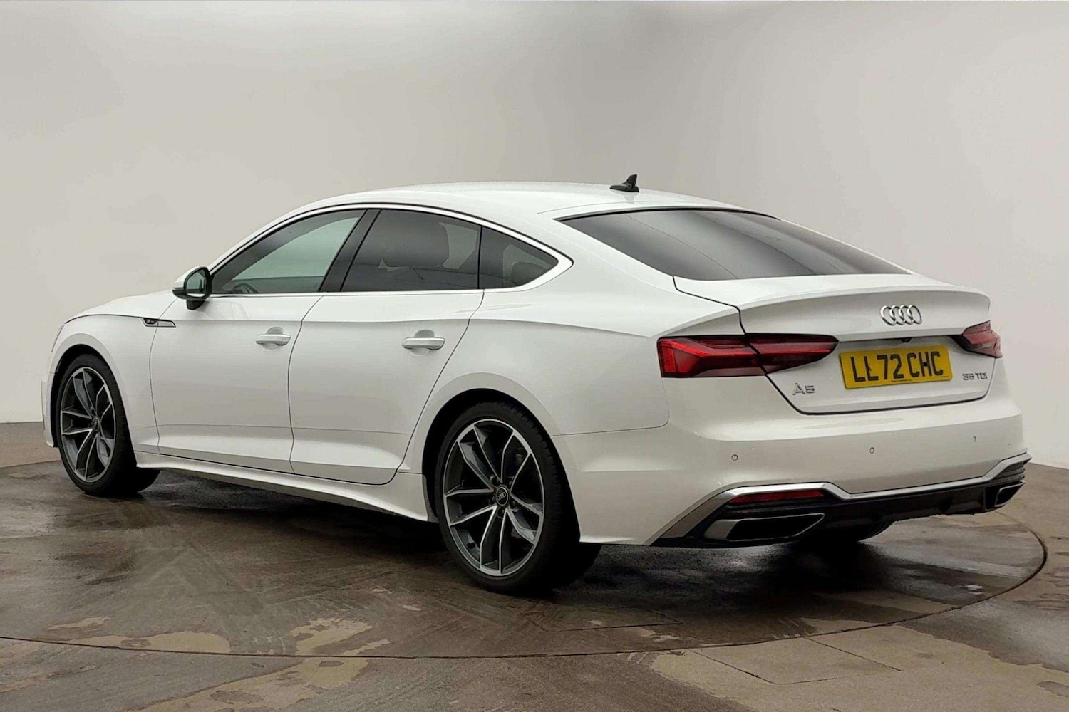 Used Audi A5 2022 for sale - 77270138: Photo 3