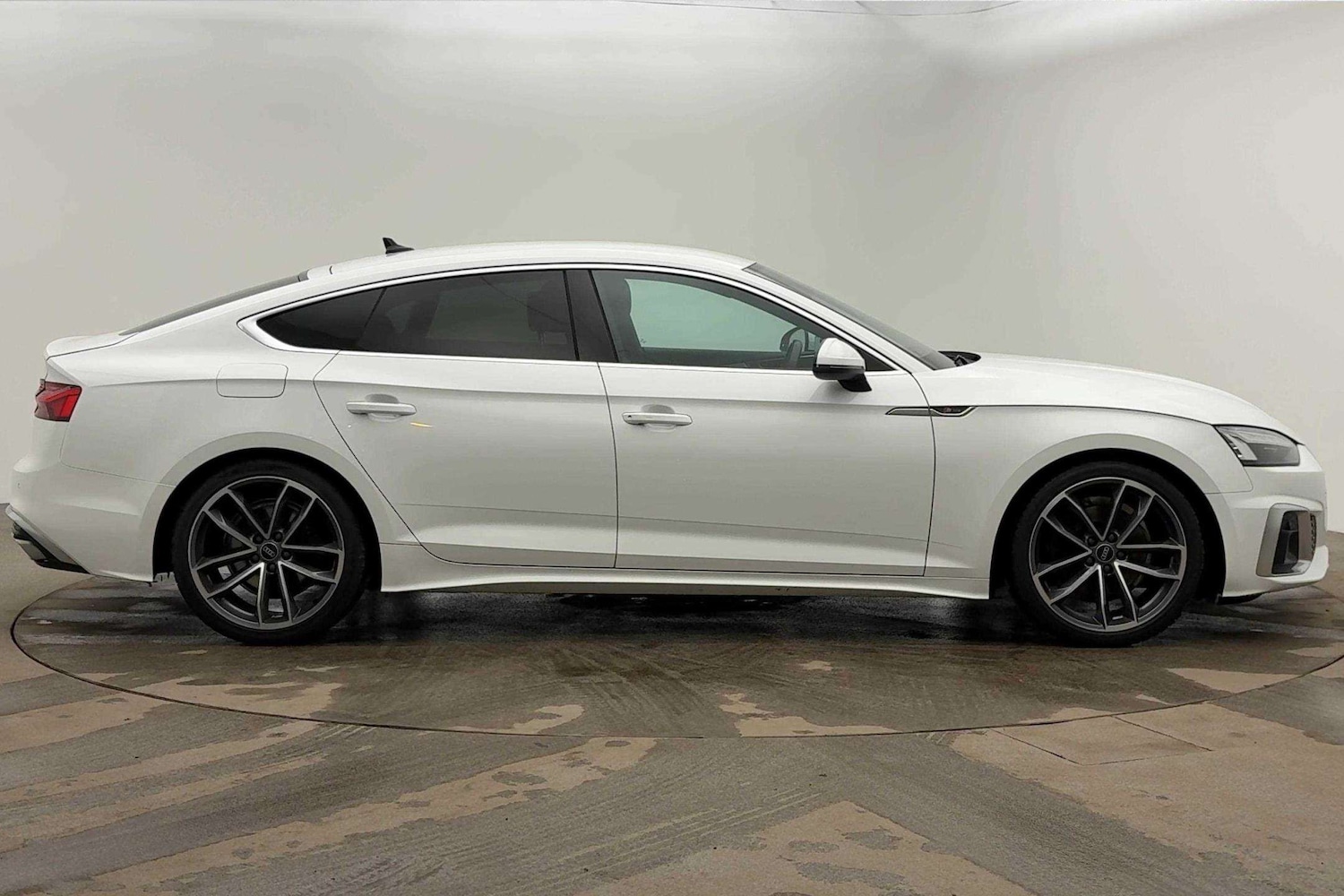 Used Audi A5 2022 for sale - 77270138: Photo 4