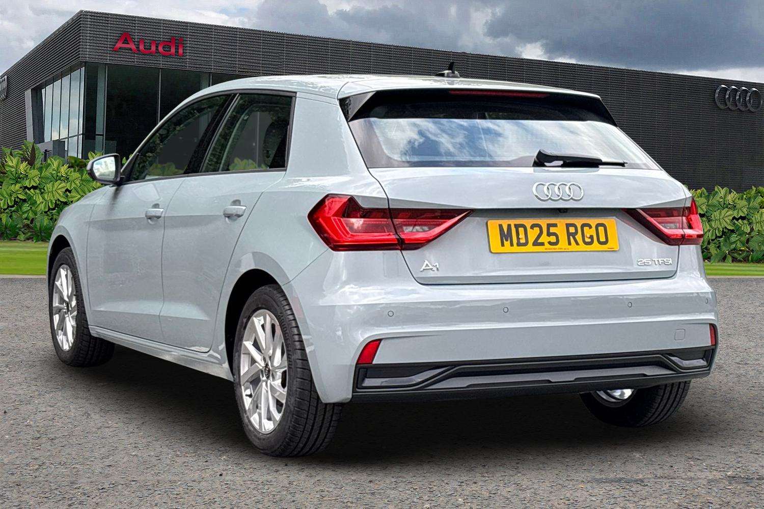 Used Audi A1 2025 for sale - 76435571: Photo 3