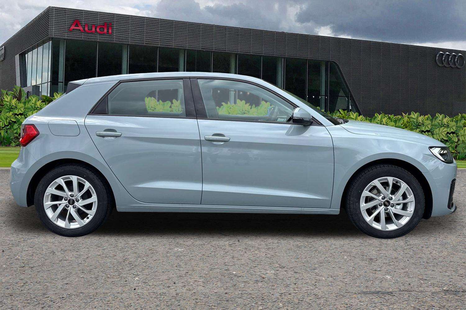 Used Audi A1 2025 for sale - 76435571: Photo 4