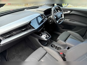 Used Audi Q4 e-tron 2024 for sale - 74717208: Photo