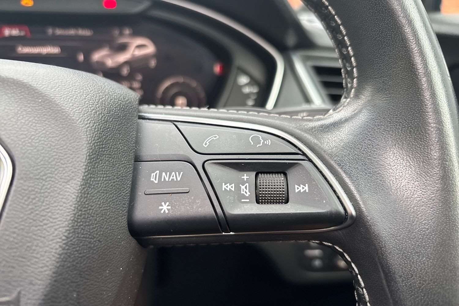 Used Audi Q5 2019 for sale - 76390553: Photo 17