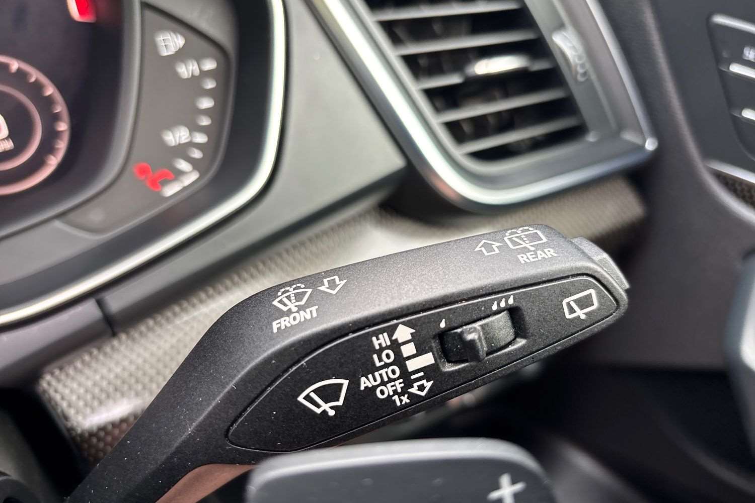 Used Audi Q5 2019 for sale - 76390553: Photo 33