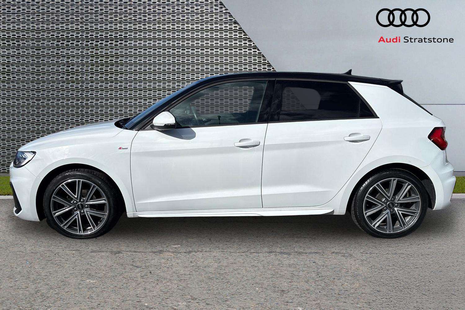 Used Audi A1 2022 for sale - 77842233: Photo 8