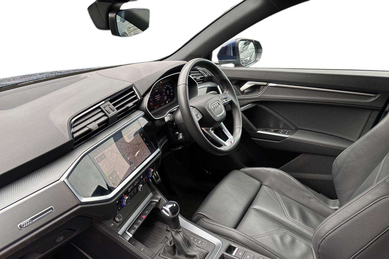 Used Audi Q3 2024 for sale - 76156086: Photo 2