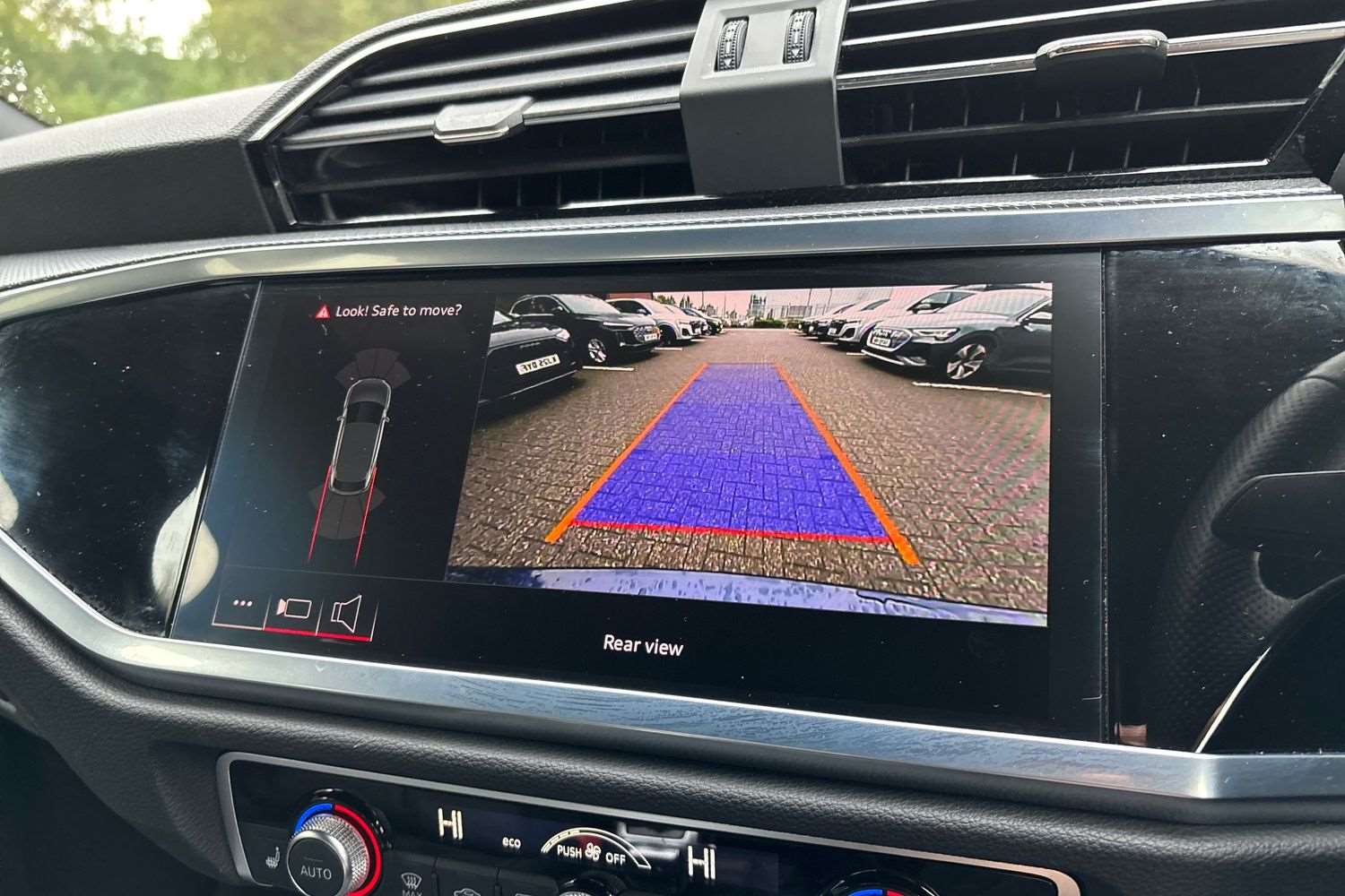 Used Audi Q3 2024 for sale - 76156086: Photo 26