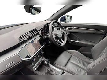Used Audi Q3 2024 for sale - 76156086: Photo 2